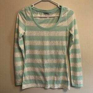 Express Long Sleeve Shirt
